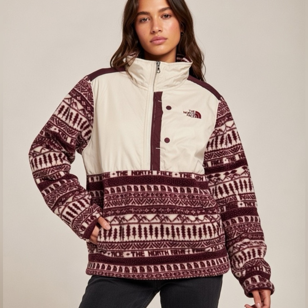 The North Face Nordic Snap pullover Fleece top D31